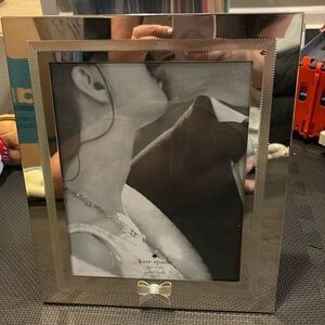 Kate spade picture frame 8x10